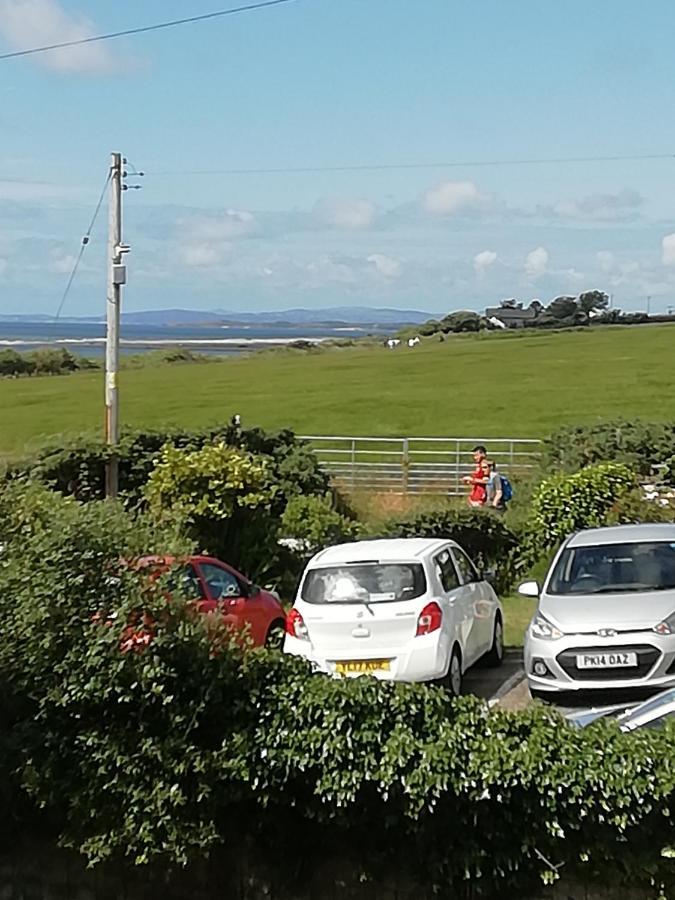 Craig-Y-Mor Hotel Criccieth Exterior photo
